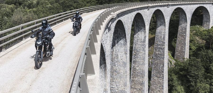 Le Champsaur à moto — Camping des Six Stations