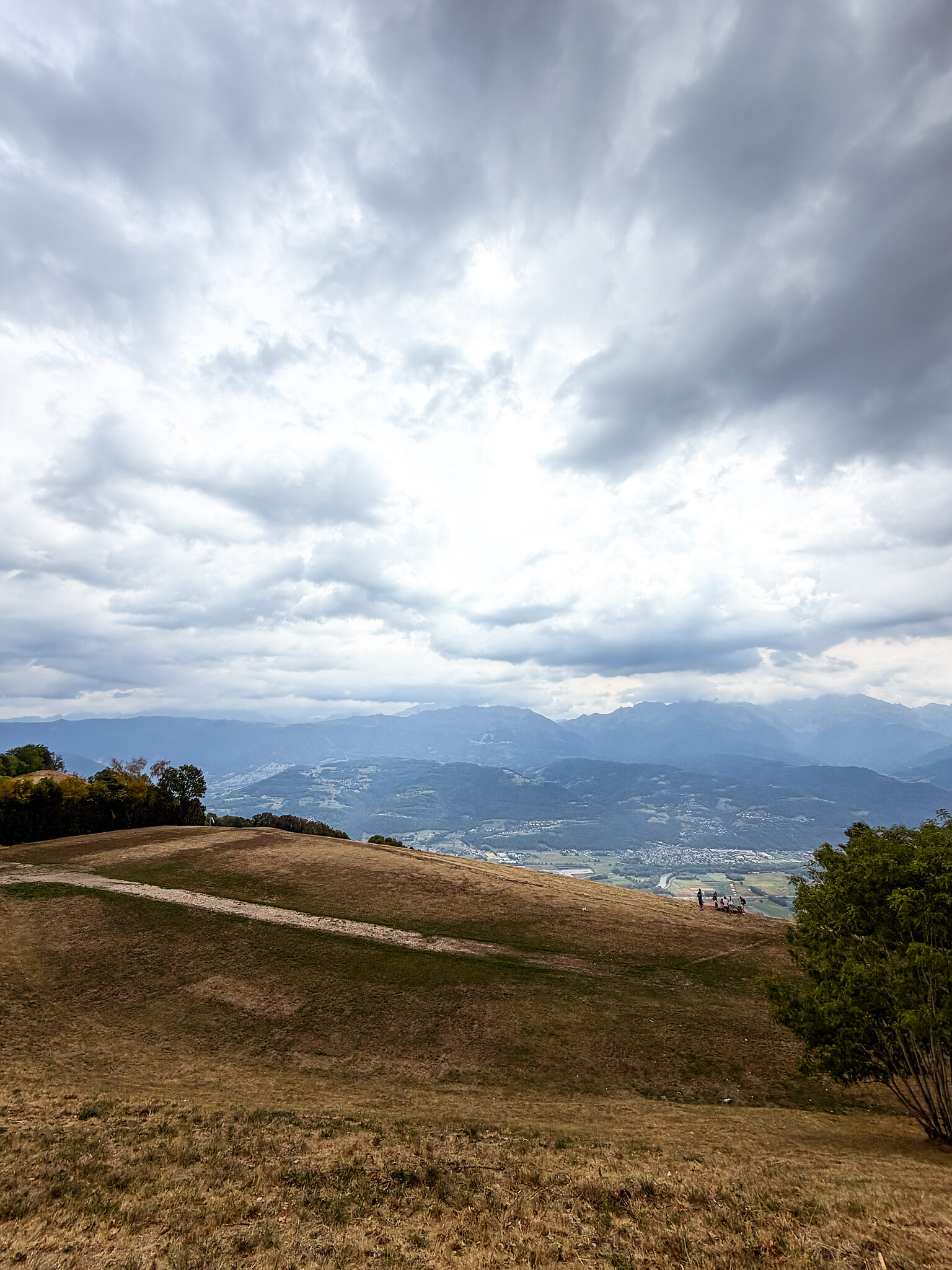 La vallée du Grésivaudan vue depuis le plateau des Petites Roches