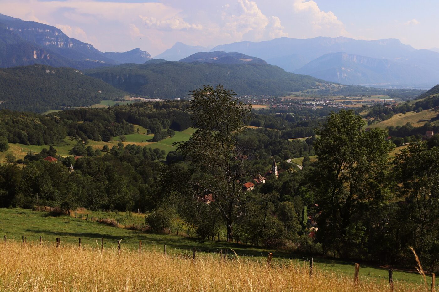 Le versant ouest de la Chartreuse vers Saint-Étienne-de-Crossey