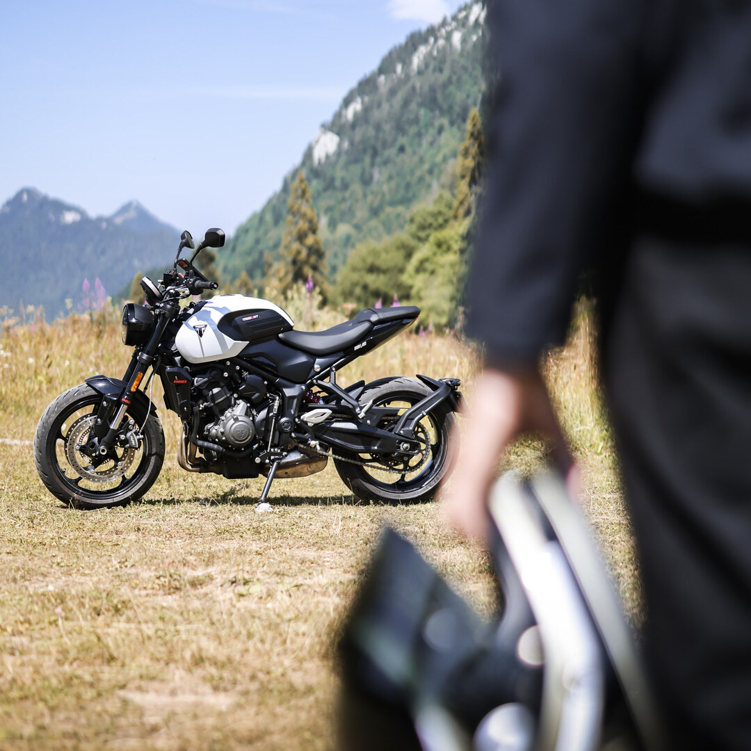 Moto de la flotte envie2rouler au départ de Grenoble